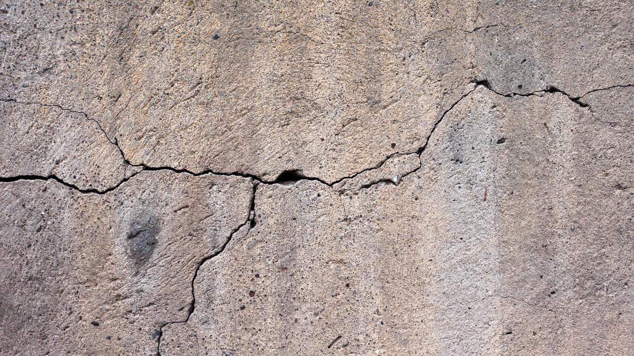 Fissure mur intérieur